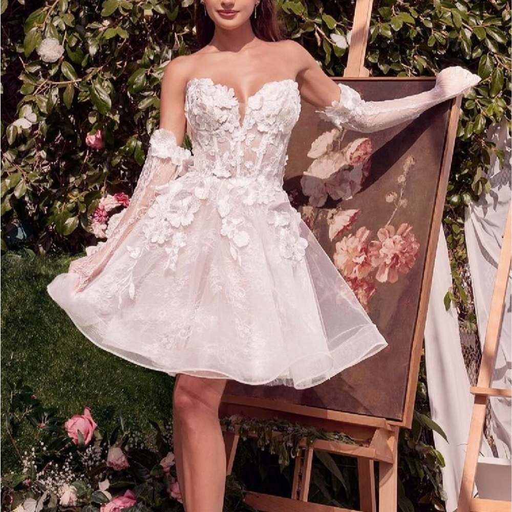 Elegant White Floral Lace Dress NWOT